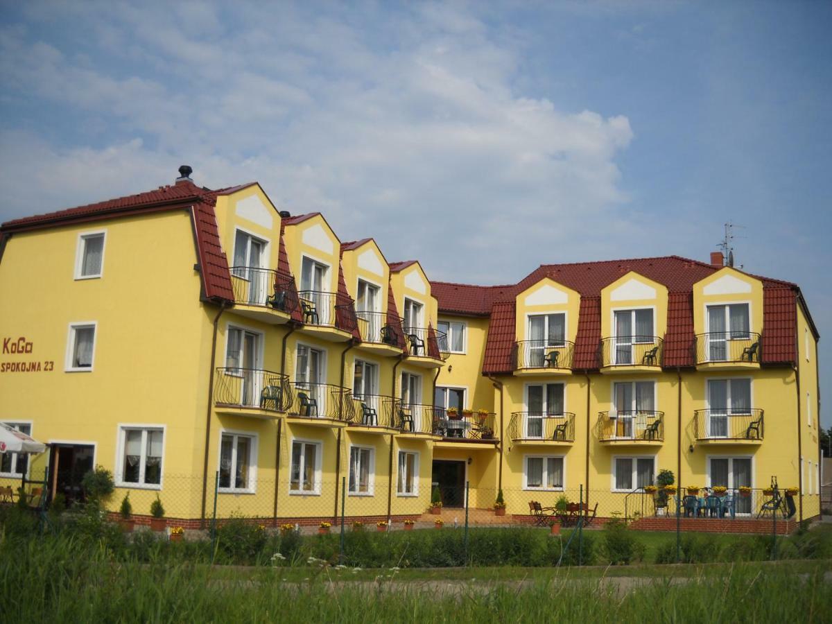 Pensjonat Koga Kolobrzeg Ngoại thất bức ảnh